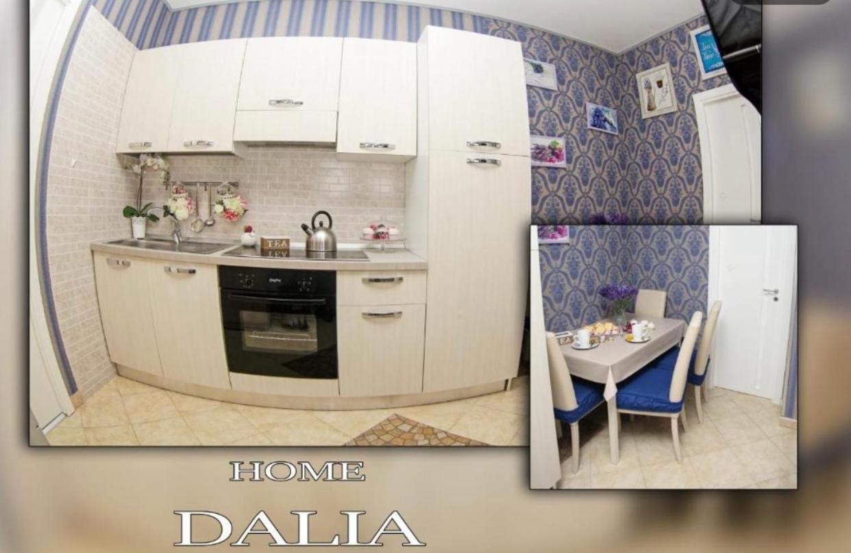 ナポリCasa Daliaアパートメント エクステリア 写真
