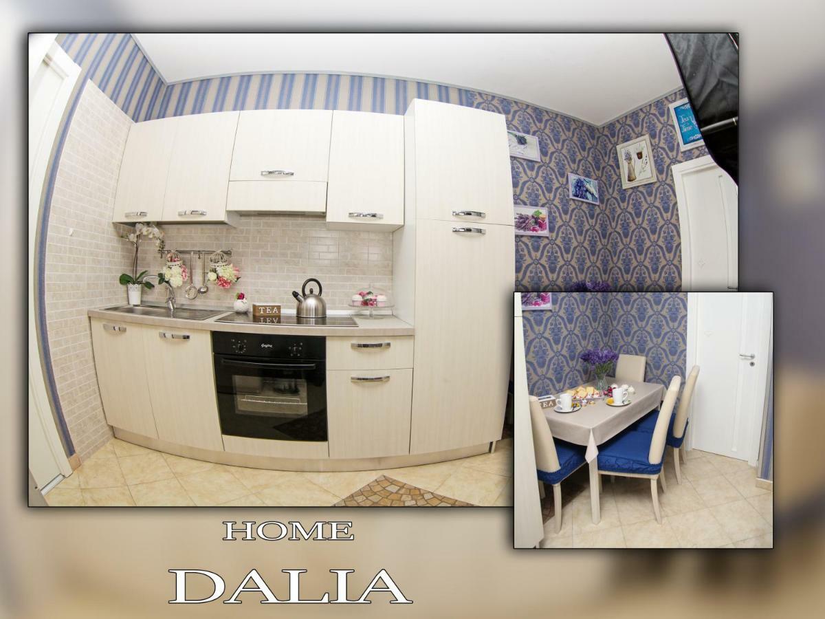 ナポリCasa Daliaアパートメント エクステリア 写真